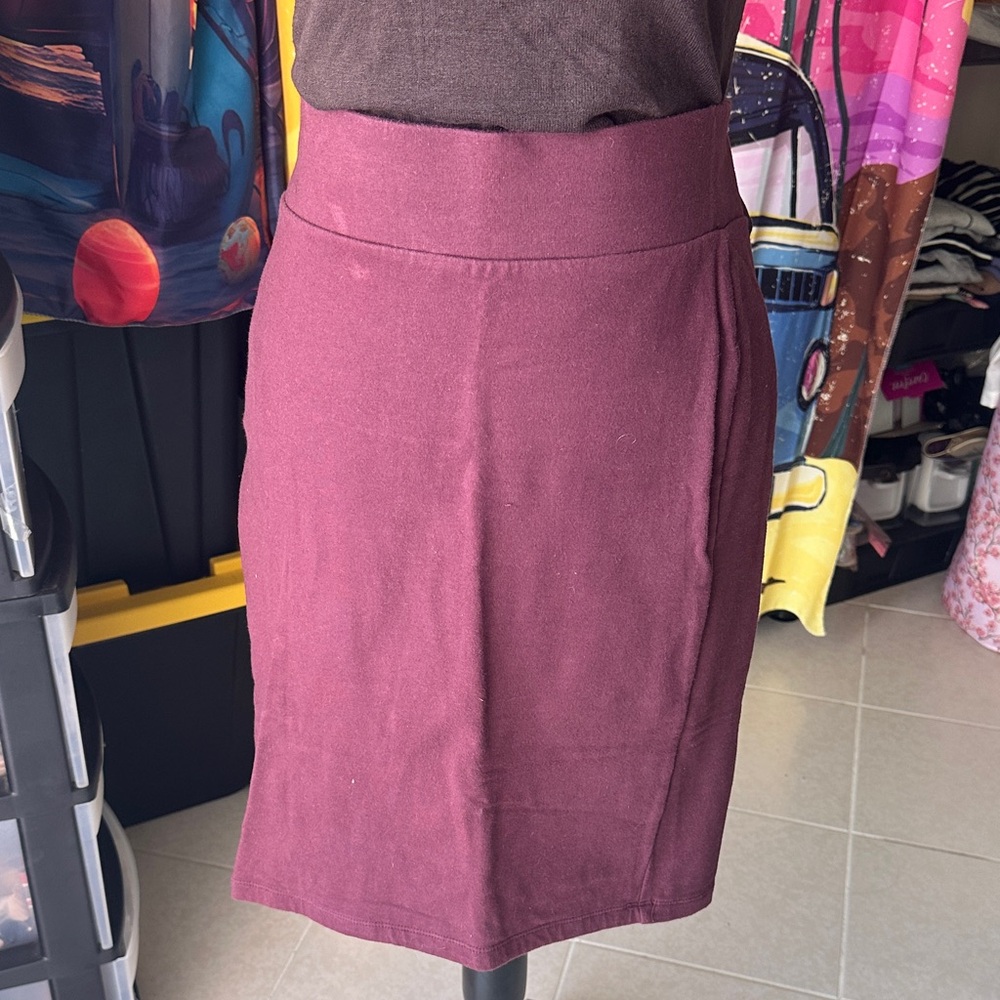 Forever 21 Maroon Pencil Skirt